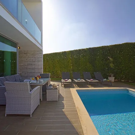 Pires - Vip By Interhome * Албуфейра