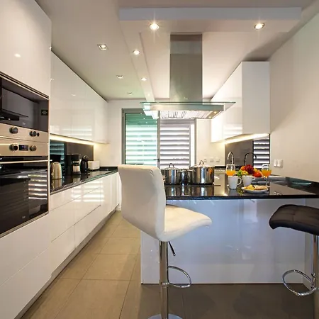 빌라 Pires - Vip By Interhome *